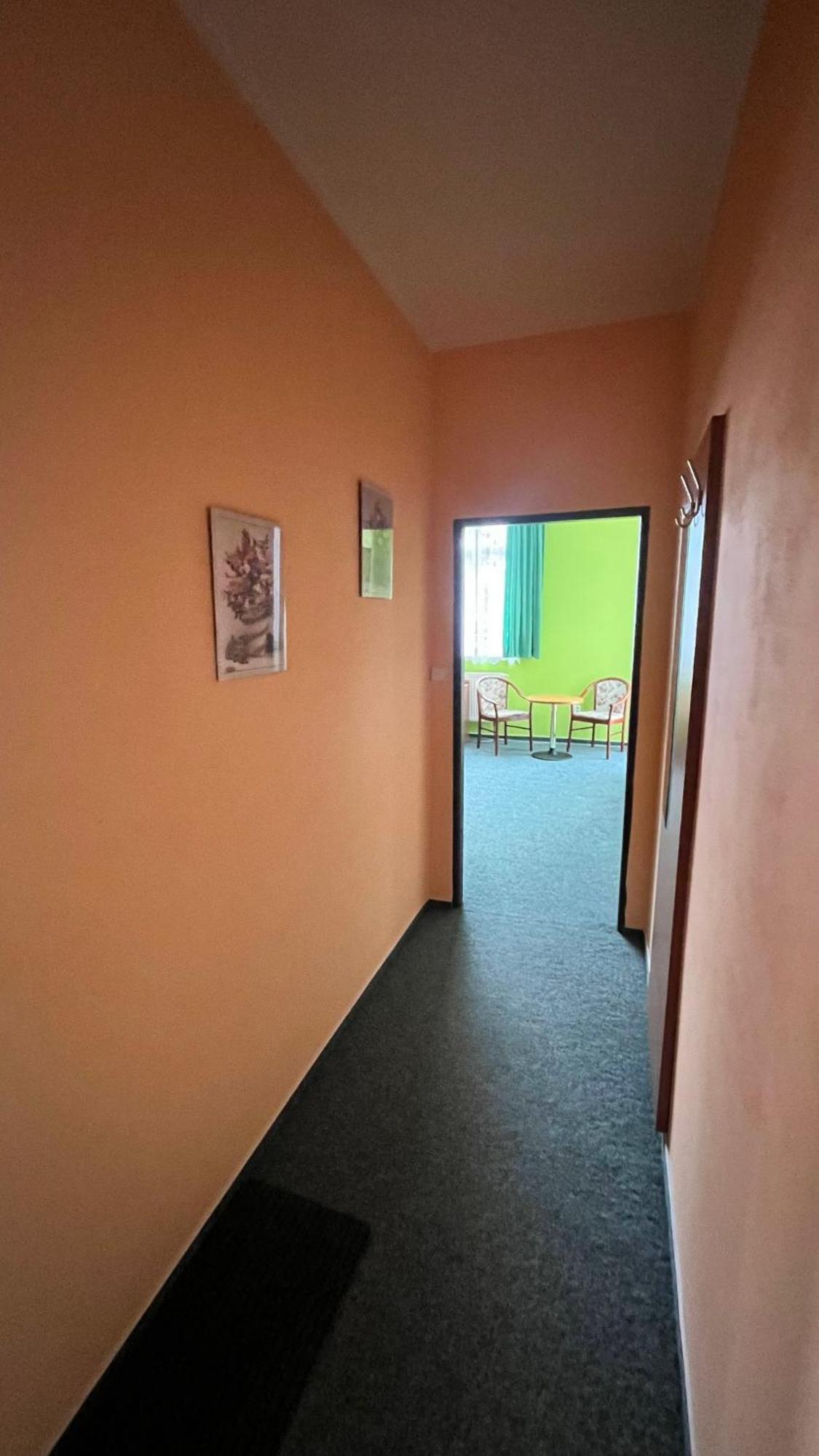 Grandhotel Novy Bor Bagian luar foto