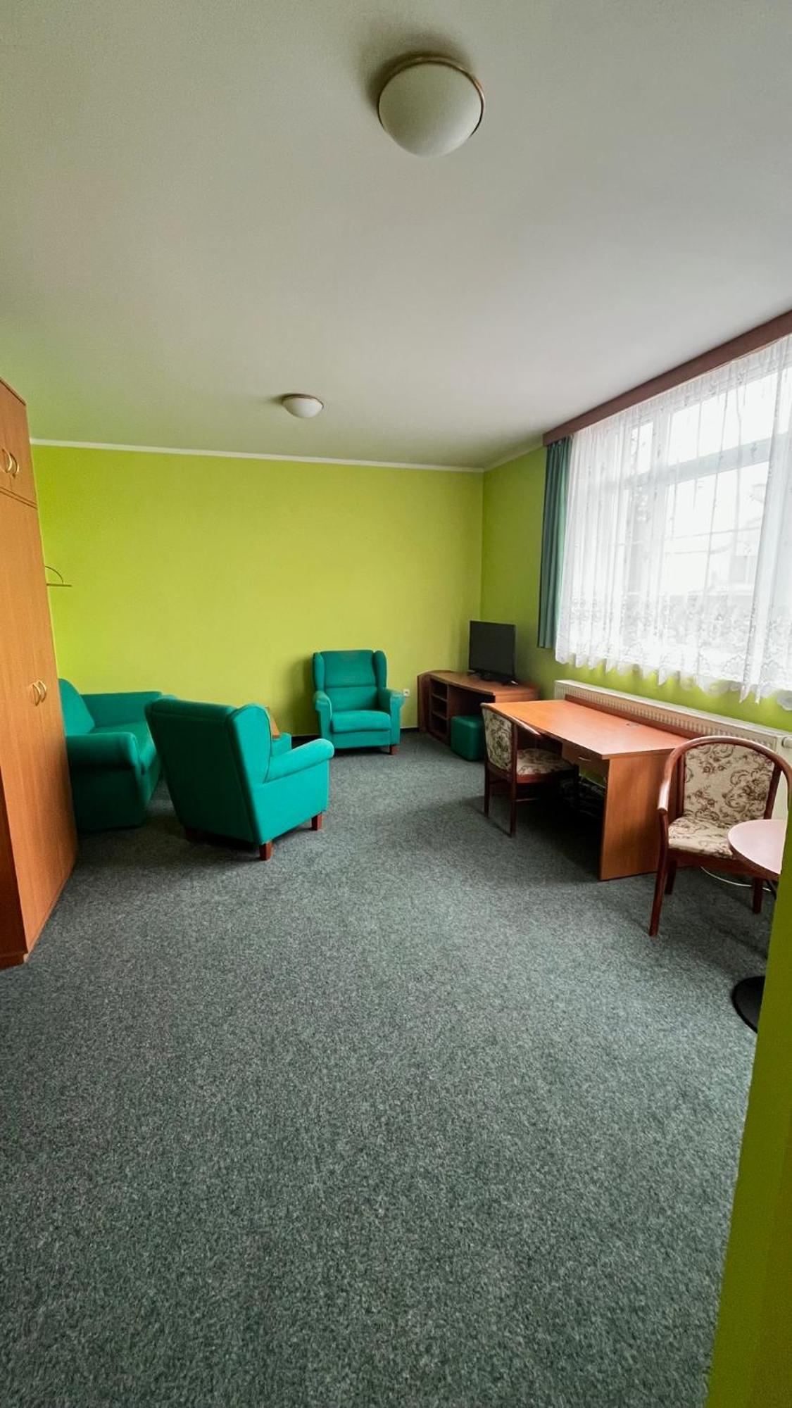 Grandhotel Novy Bor Bagian luar foto