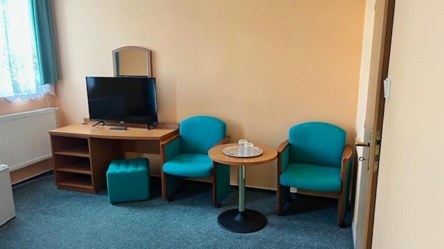 Grandhotel Novy Bor Bagian luar foto
